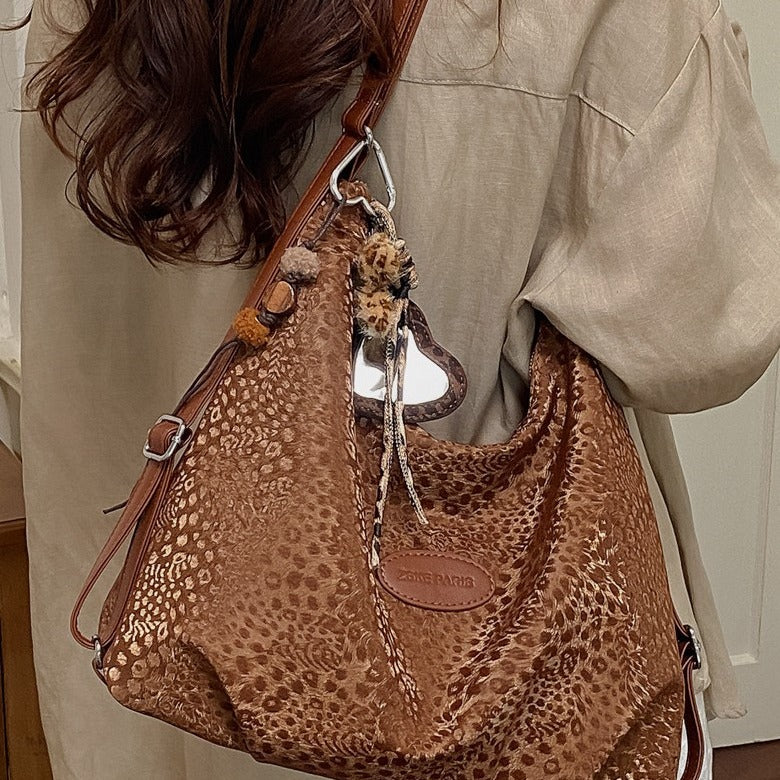 VILZSTUDIOS light pink subtle animal spot shoulder bag