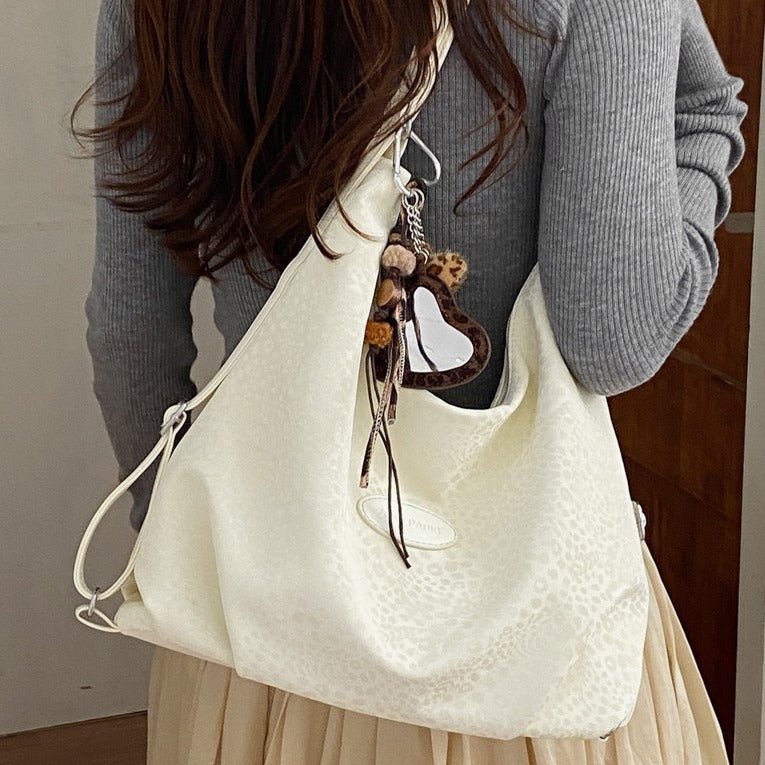 VILZSTUDIOS light pink subtle animal spot shoulder bag