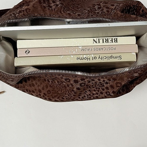 VILZSTUDIOS light pink subtle animal spot shoulder bag