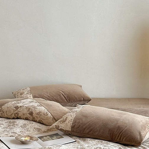 VILZSTUDIOS taupe and cream rose jacquard velvet duvet cover set with broad solid border