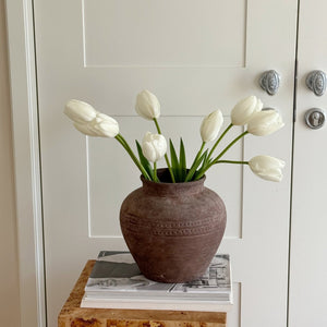 VILZSTUDIOS beige rustic textured ceramic vase
