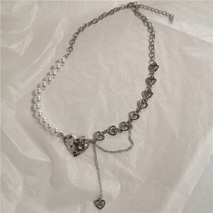 VILZSTUDIOS Aesthetic pearl chain necklace for unique styles