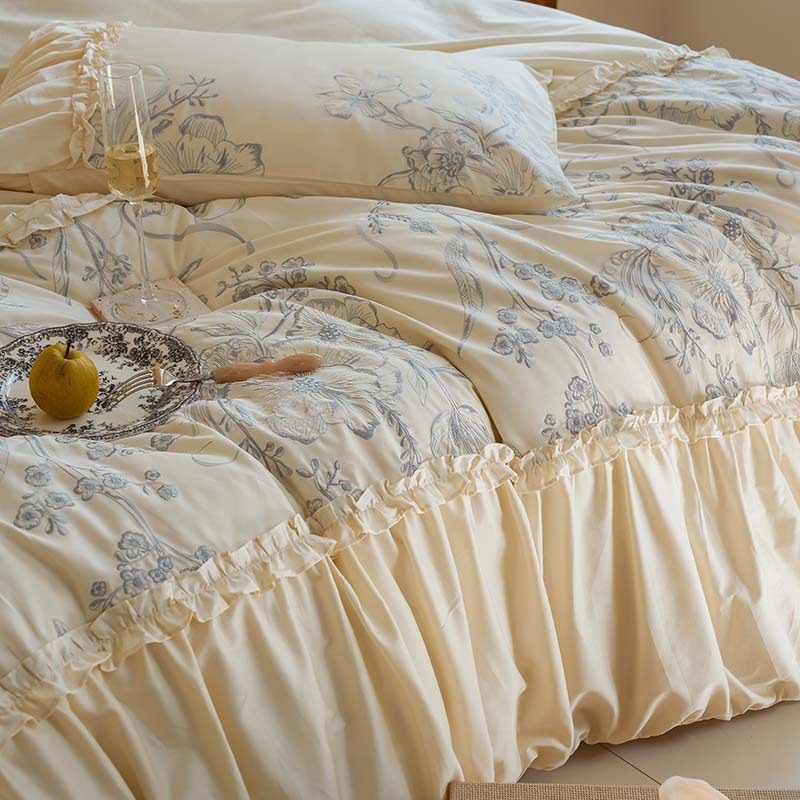 VILZSTUDIOS Ivory duvet cover set with blue-grey floral sketches and gathered ruffle trim