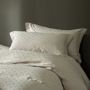 VILZSTUDIOS warm neutral jacquard duvet cover set with tonal geometric patterns and wide-flange pillowcases