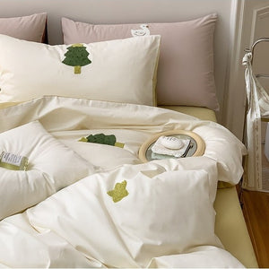 VILZSTUDIOS two-tone cotton duvet cover set with raised cartoon motifs and a neutral reverse