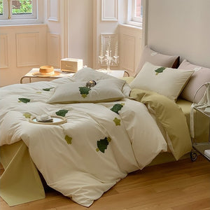 VILZSTUDIOS two-tone cotton duvet cover set with raised cartoon motifs and a neutral reverse