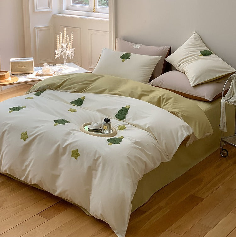 VILZSTUDIOS two-tone cotton duvet cover set with raised cartoon motifs and a neutral reverse