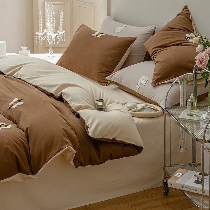 VILZSTUDIOS two-tone cotton duvet cover set with raised cartoon motifs and a neutral reverse