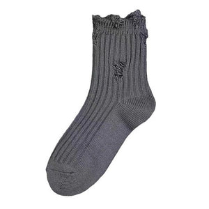 VILZSTUDIOS Stylish ripped socks for streetwear fashion