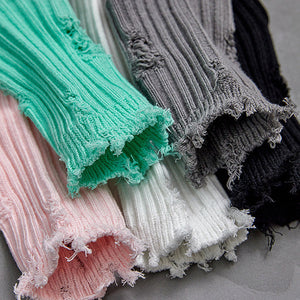 VILZSTUDIOS Stylish ripped socks for streetwear fashion