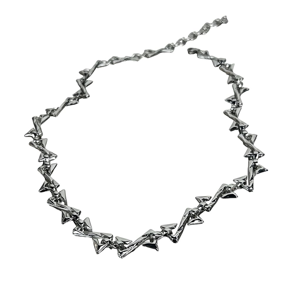 VILZSTUDIOS Stylish choker necklace accessory