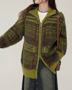 VILZSTUDIOS Fuzzy plaid zip-up sweater with star charm zipper
