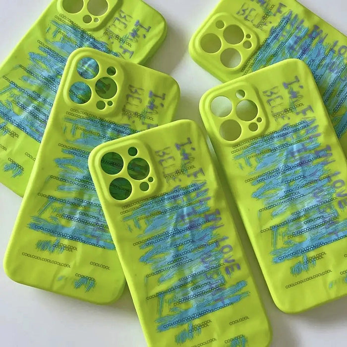VILZSTUDIOS Protective phone case in vibrant green