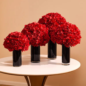 VILZSTUDIOS red hydrangea floral arrangement in black vase