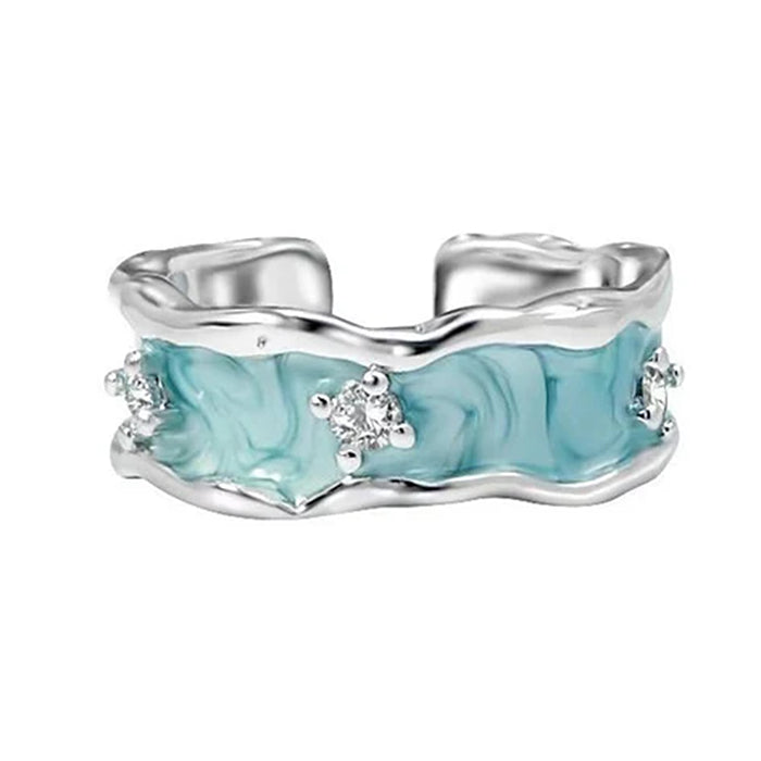 VILZSTUDIOS Stylish enamel ring with wavy silver design and crystal accents