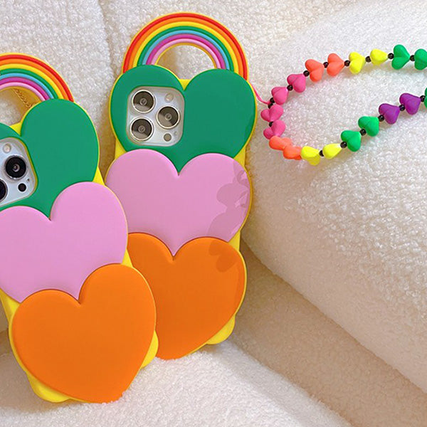 VILZSTUDIOS Stylish phone case with rainbow heart design
