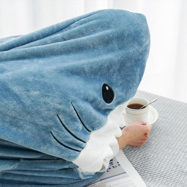 VILZSTUDIOS Cozy shark blanket for warmth and comfort