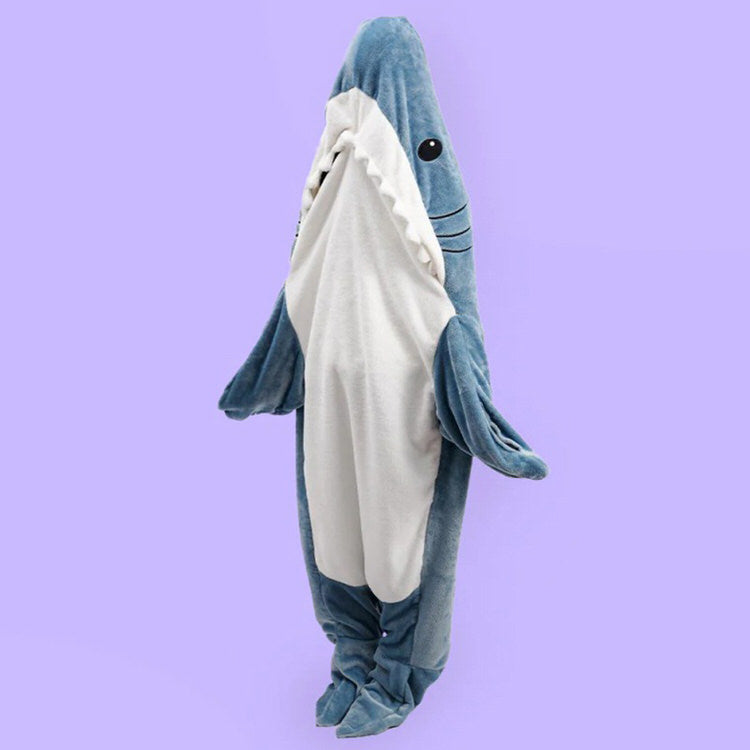 VILZSTUDIOS Cozy shark blanket for warmth and comfort