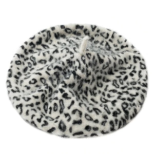 VILZSTUDIOS Stylish beret for fashionable looks