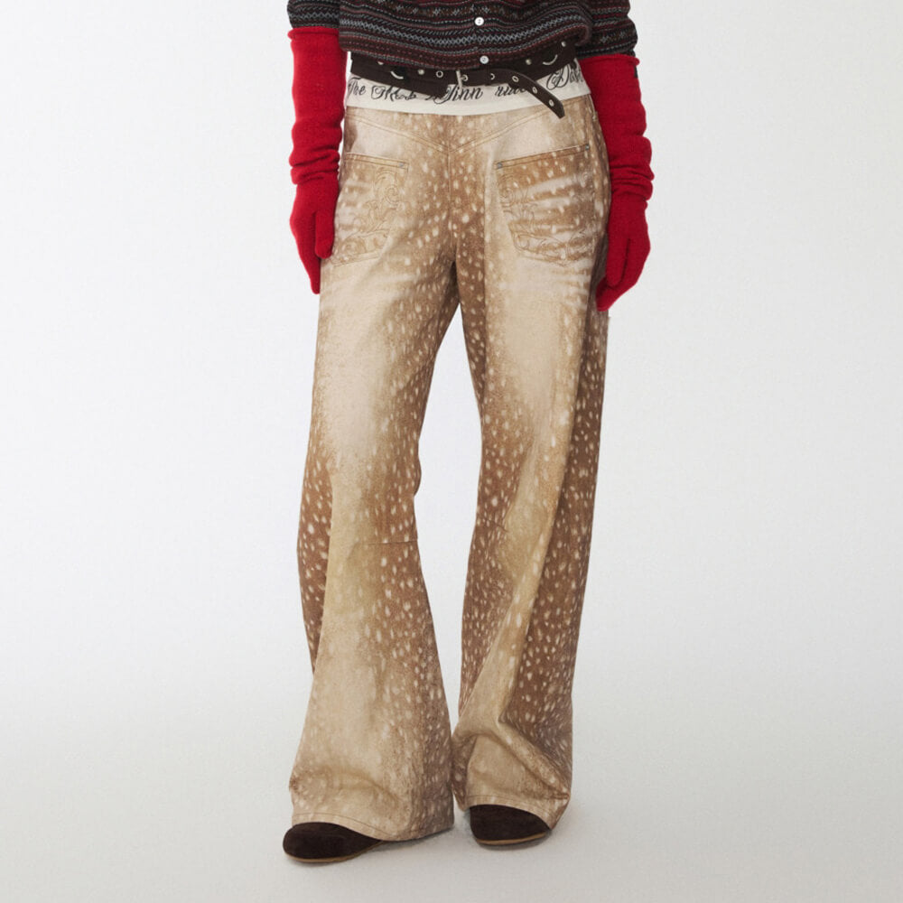 VILZSTUDIOS Wide leg denim jeans with a deer print design