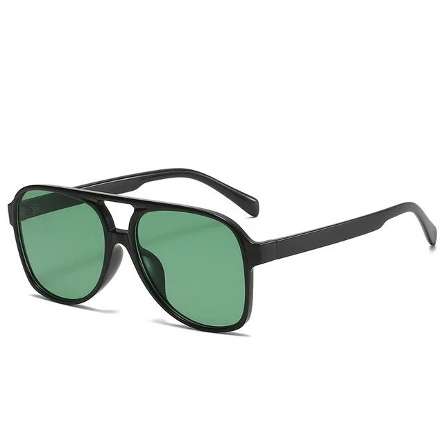 VILZSTUDIOS Colorful oversized sunglasses for a retro style