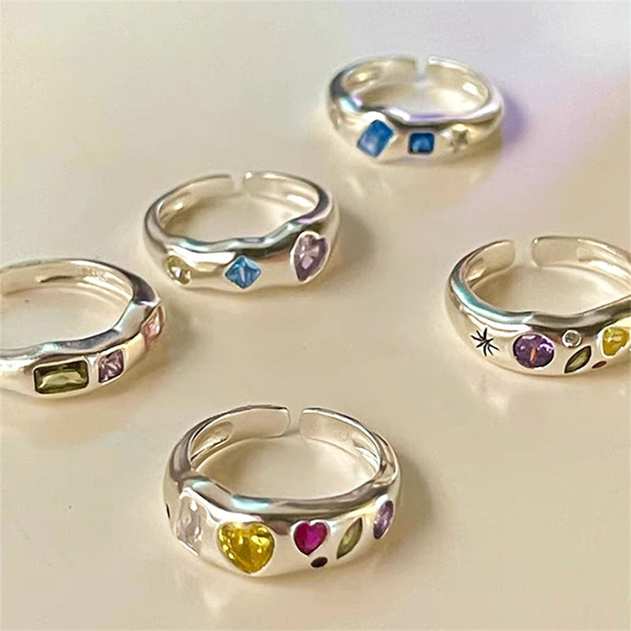 VILZSTUDIOS Adjustable rin with rhinestones for stylish accessories