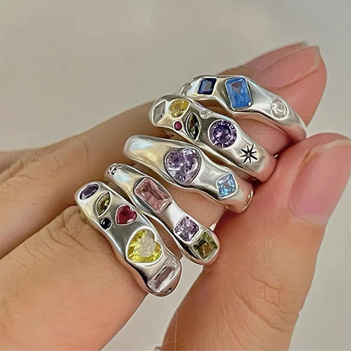 VILZSTUDIOS Adjustable rin with rhinestones for stylish accessories