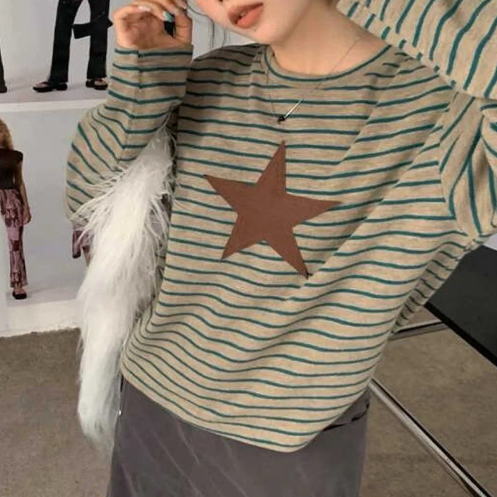 VILZSTUDIOS Striped long sleeve tee with star graphic design